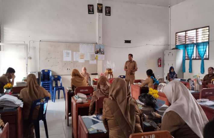 UPAH-UPAH CALON JEMAAH HAJI GURU SMA NEGERI 2 KAMPUNG RAKYAT